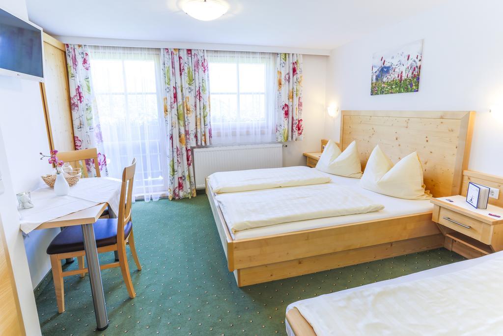 Noeglhof Villa Radstadt Phòng bức ảnh